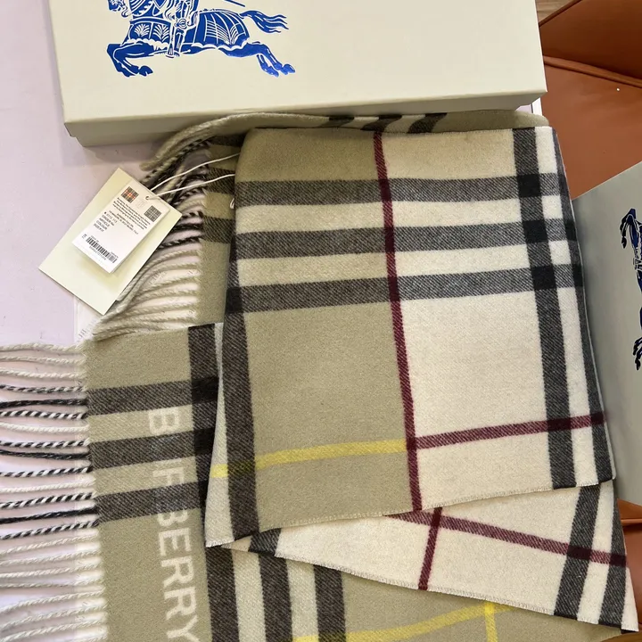 スーパーコピー バーバリー ス マフラー