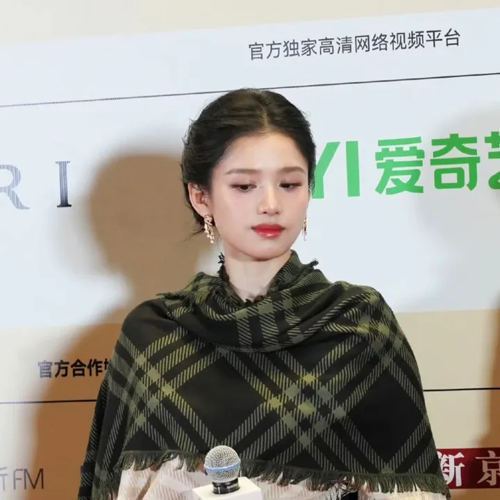 スーパーコピー バーバリー ス マフラー