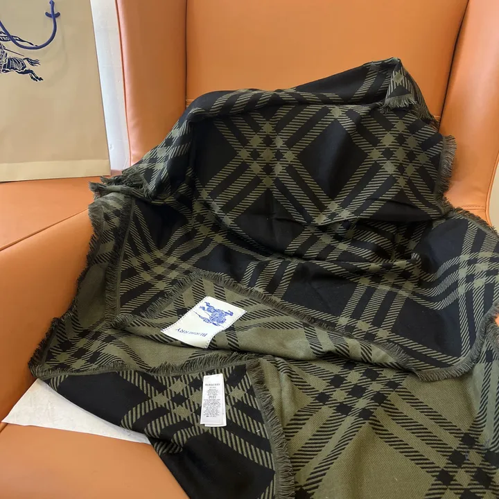 スーパーコピー バーバリー ス マフラー