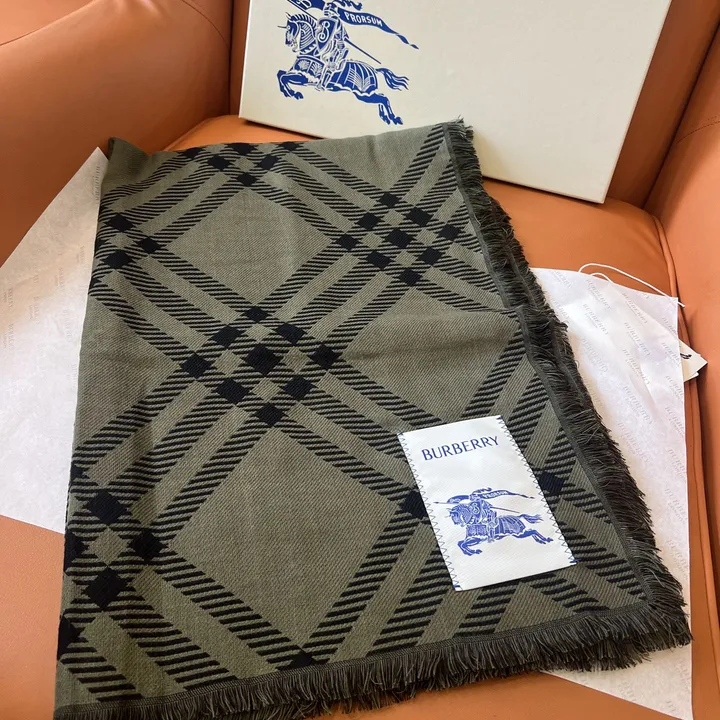 スーパーコピー バーバリー ス マフラー