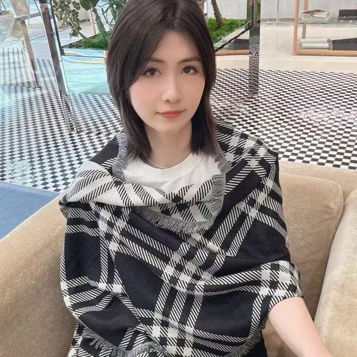 スーパーコピー バーバリー ス マフラー