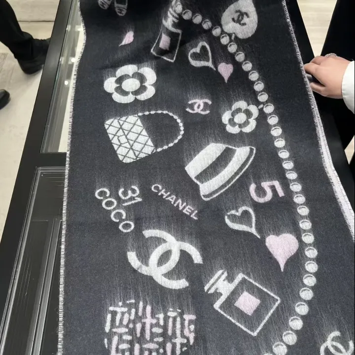 スーパーコピー シャネル マフラー