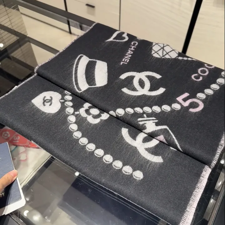 スーパーコピー シャネル マフラー