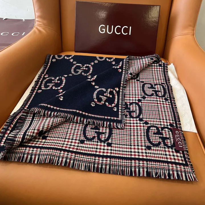 スーパーコピー グッチ マフラー