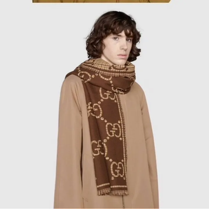 スーパーコピー グッチ マフラー