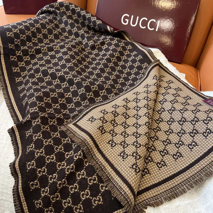 スーパーコピー グッチ マフラー