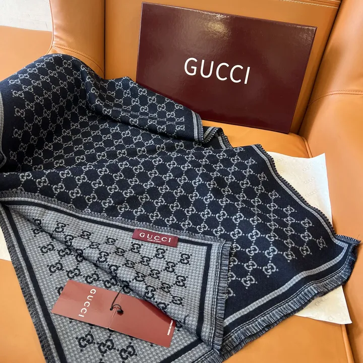 スーパーコピー グッチ マフラー