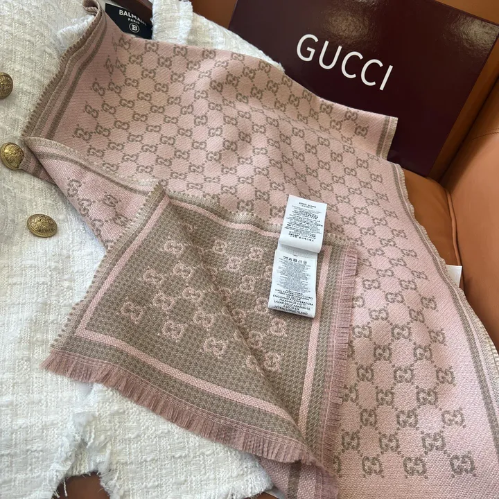 スーパーコピー グッチ マフラー