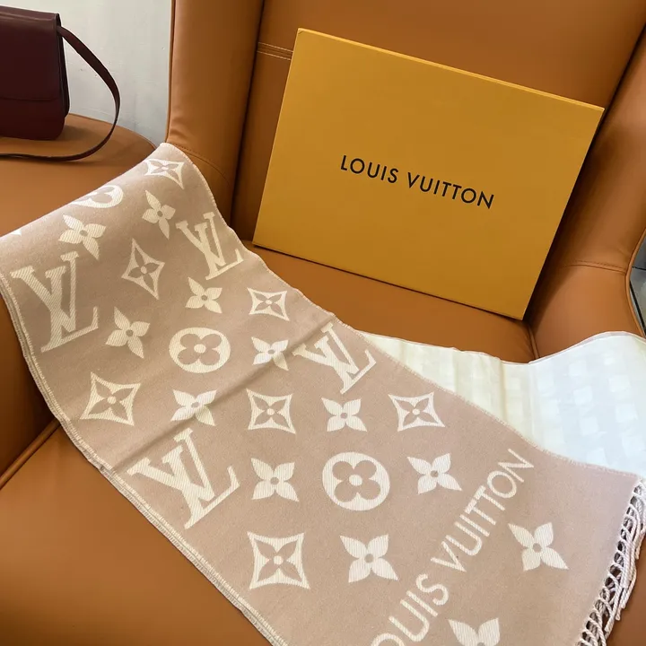 スーパーコピー ルイヴィトン マフラー