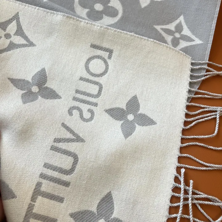 スーパーコピー ルイヴィトン マフラー