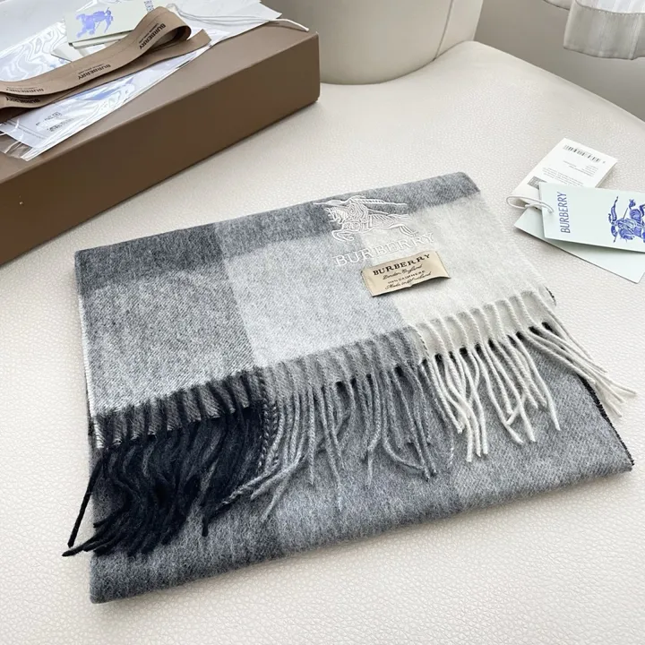 スーパーコピー バーバリー ス マフラー