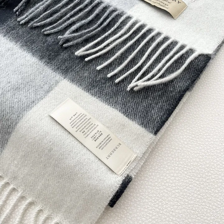 スーパーコピー バーバリー ス マフラー