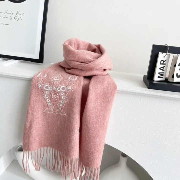 スーパーコピー フェンディ マフラー