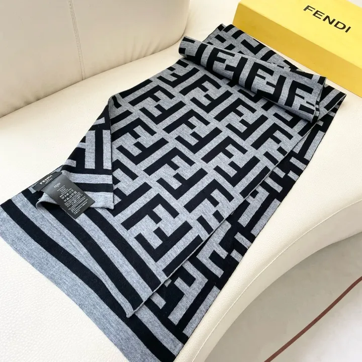 スーパーコピー フェンディ マフラー