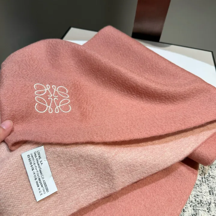 スーパーコピー ロエベ マフラー