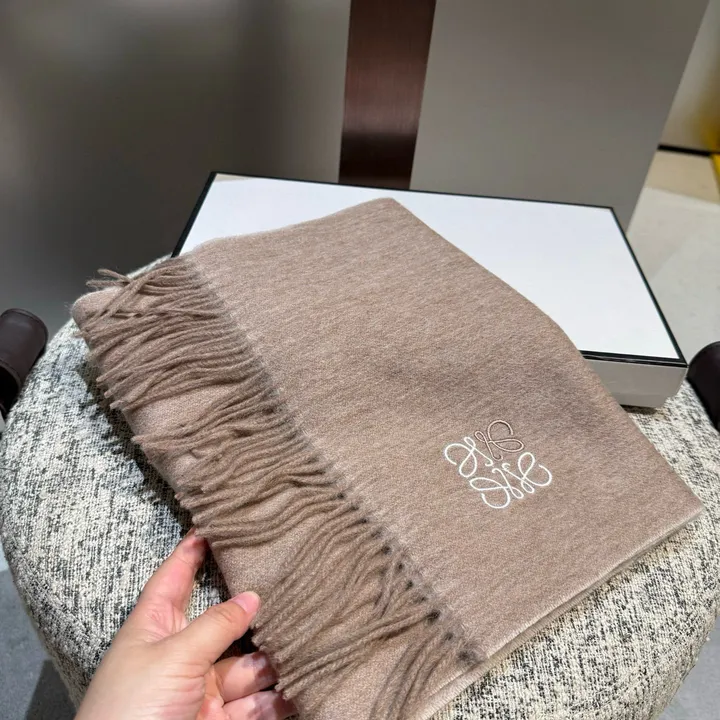 スーパーコピー ロエベ マフラー