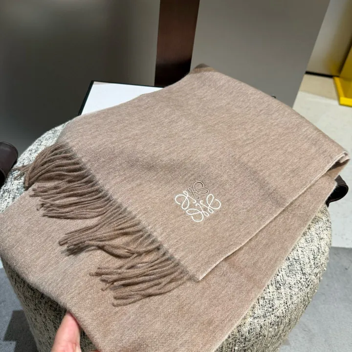 スーパーコピー ロエベ マフラー