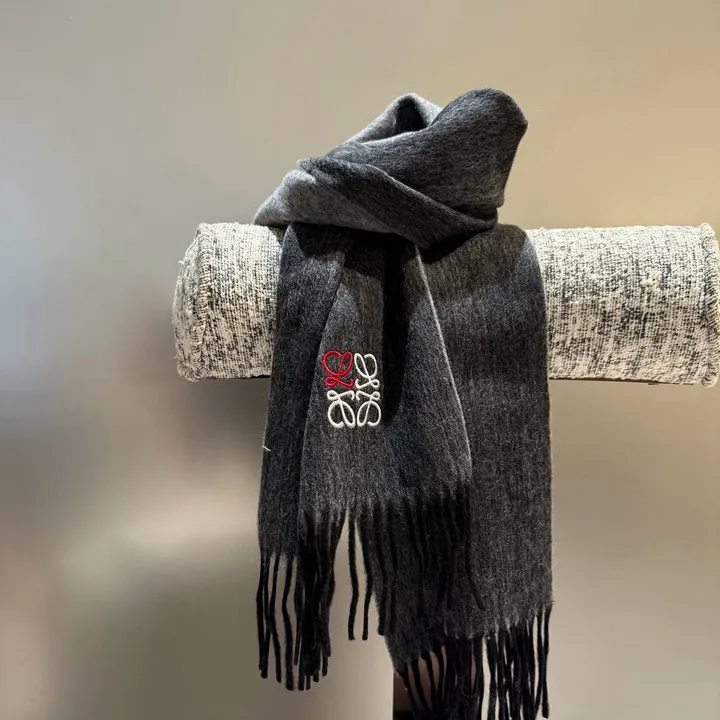 スーパーコピー ロエベ マフラー