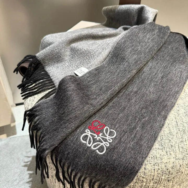 スーパーコピー ロエベ マフラー