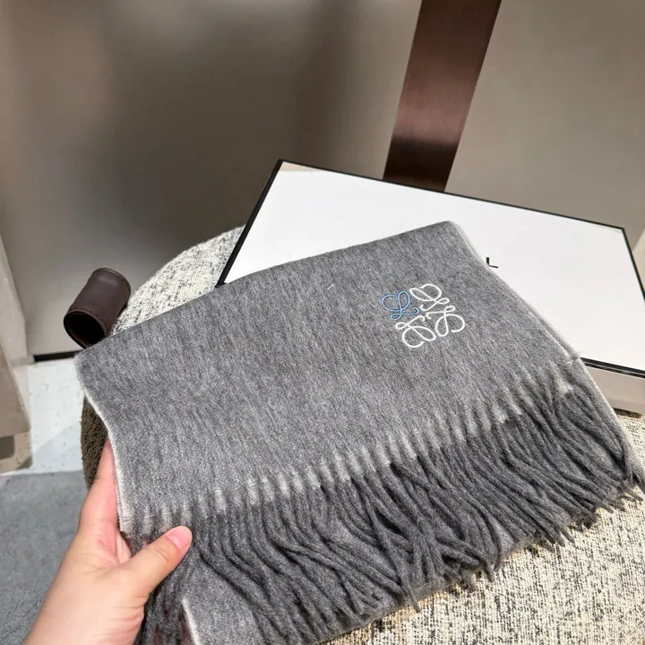 スーパーコピー ロエベ マフラー