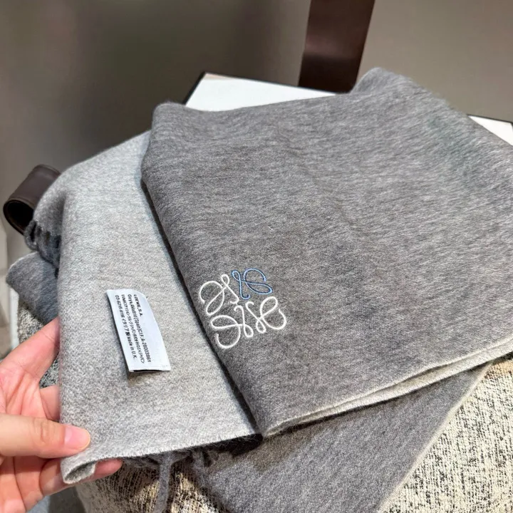 スーパーコピー ロエベ マフラー