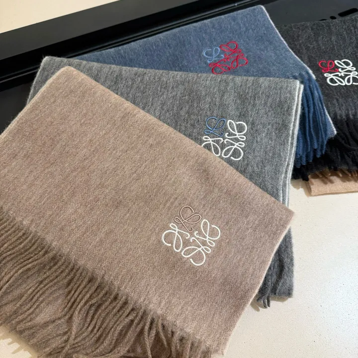 スーパーコピー ロエベ マフラー