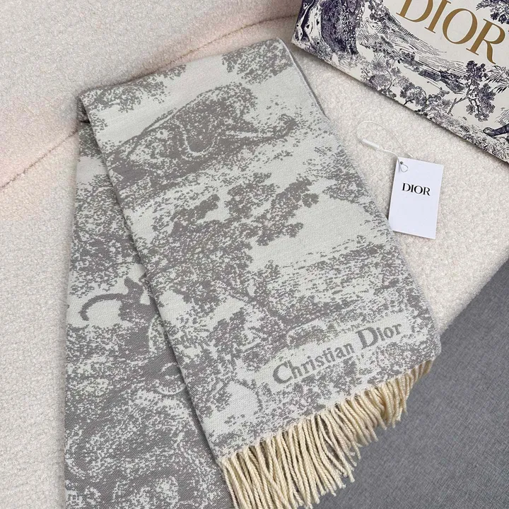 スーパーコピー グッチ マフラー