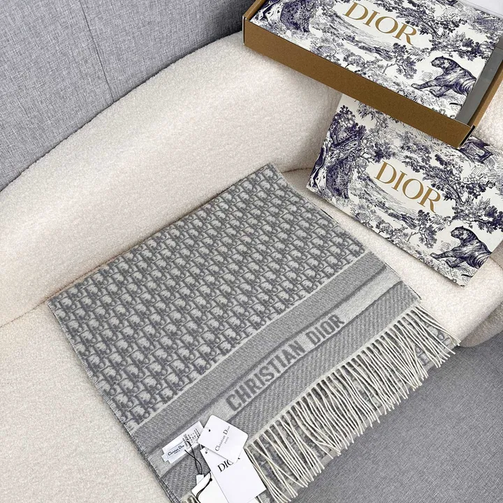 スーパーコピー グッチ マフラー