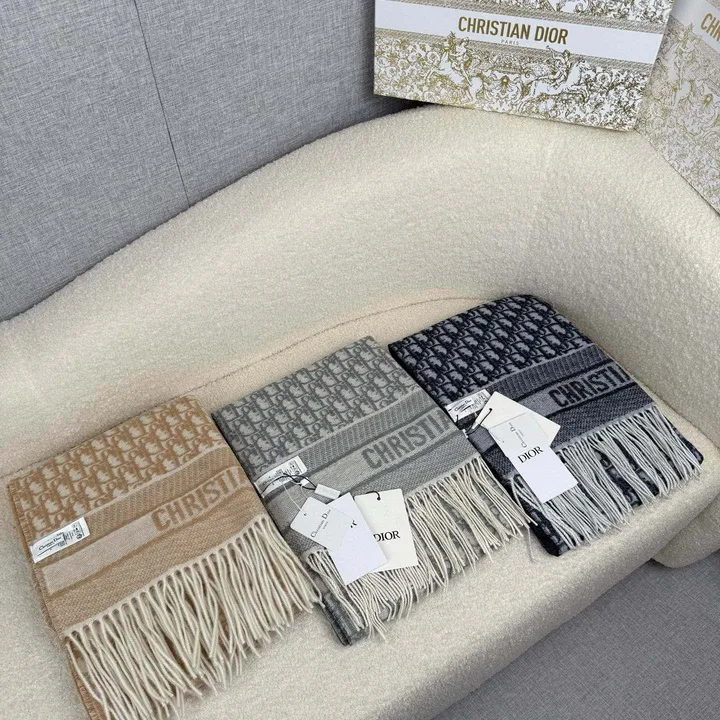 スーパーコピー グッチ マフラー