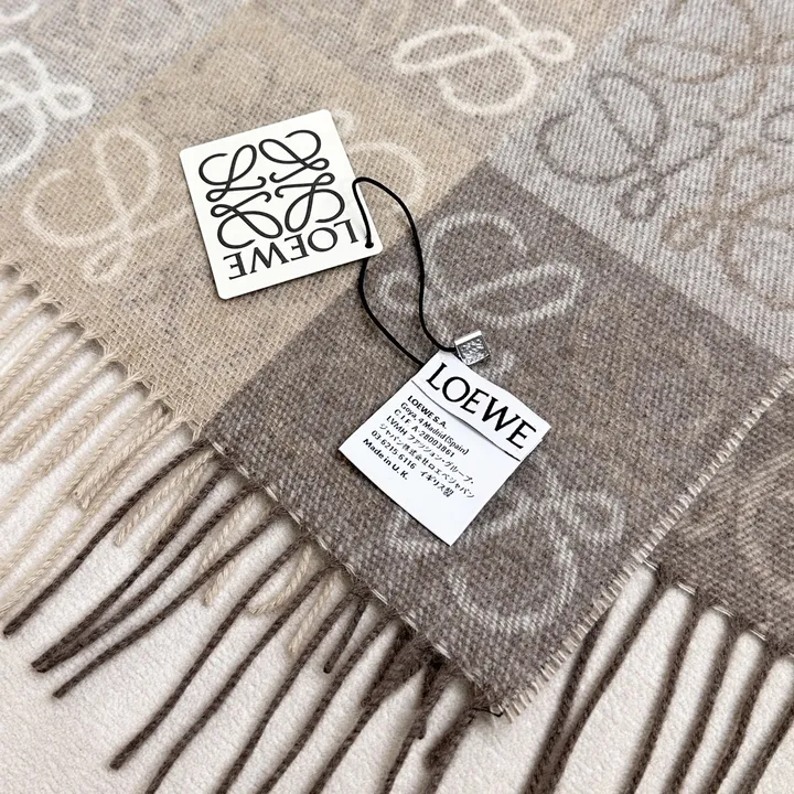 スーパーコピー ロエベ マフラー