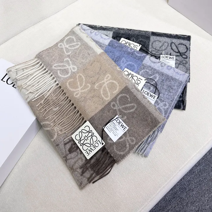 スーパーコピー ロエベ マフラー