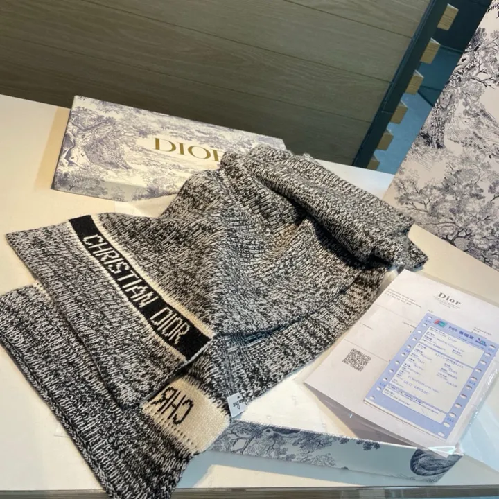 スーパーコピー ディオール マフラー