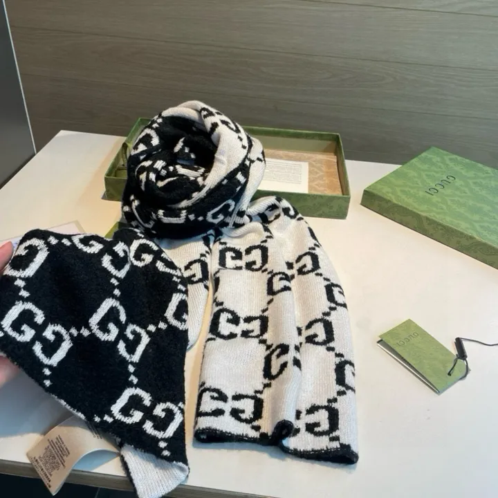 スーパーコピー グッチ マフラー