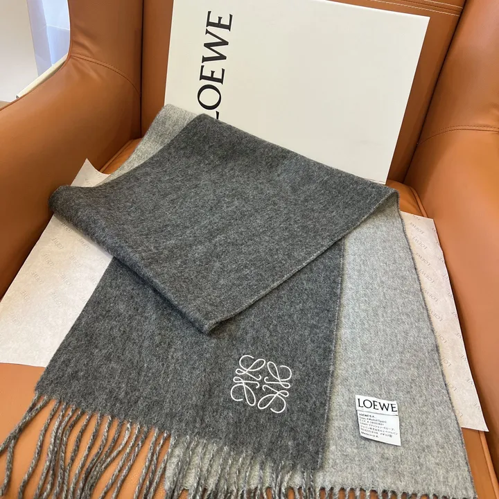 スーパーコピー ロエベ マフラー