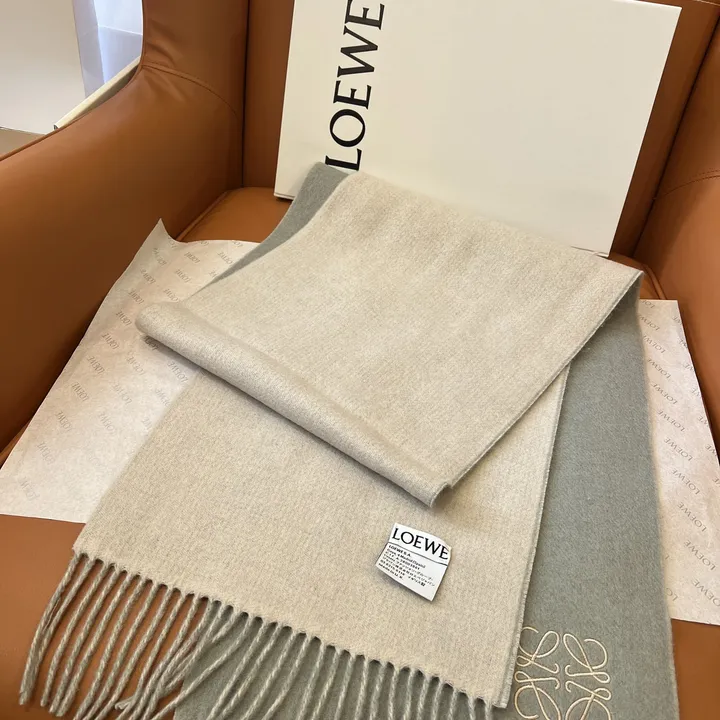 スーパーコピー ロエベ マフラー