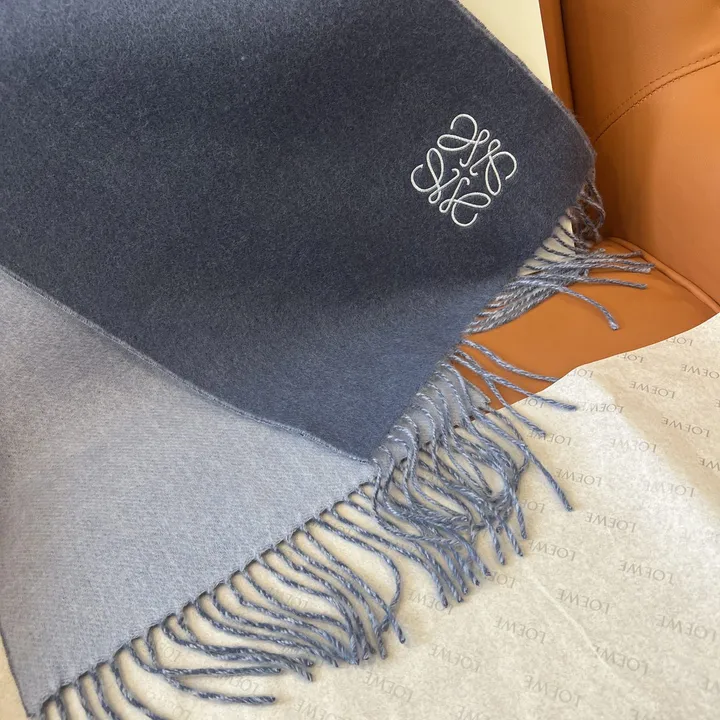 スーパーコピー ロエベ マフラー