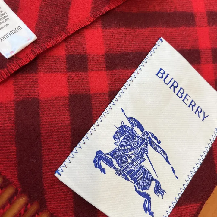 スーパーコピー バーバリー ス マフラー