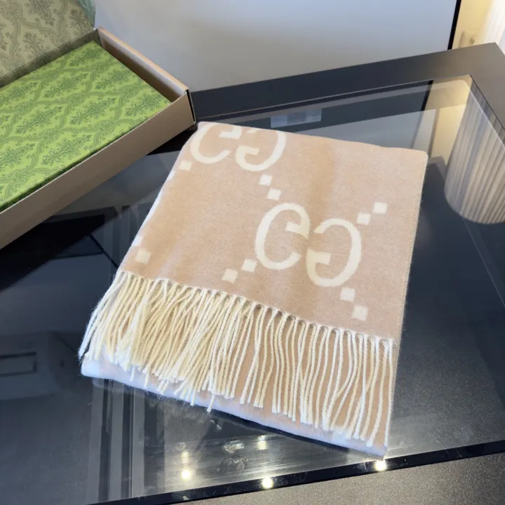 スーパーコピー グッチ マフラー