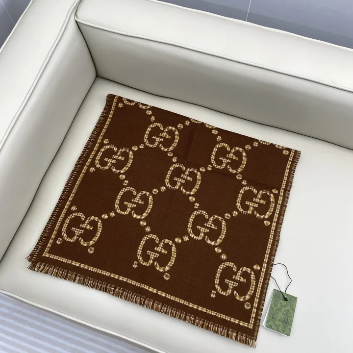 スーパーコピー グッチ マフラー