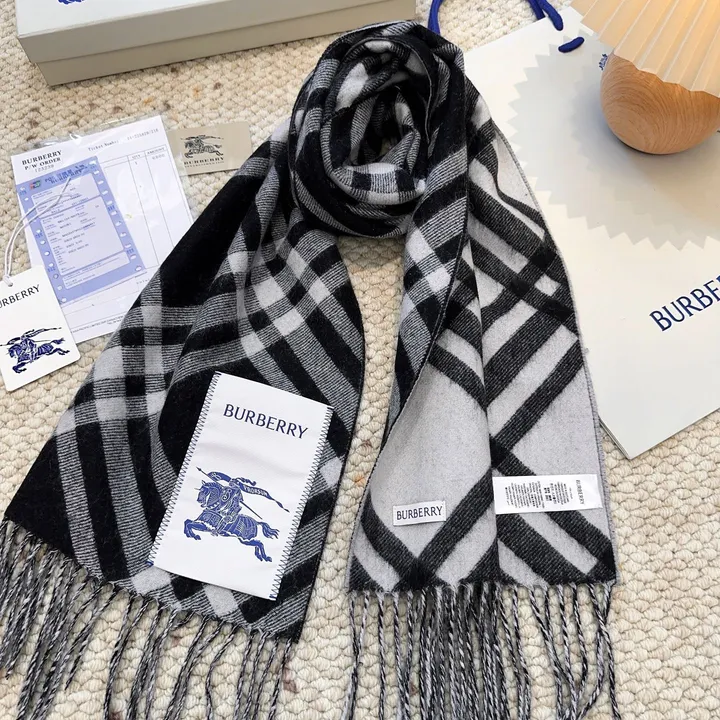 スーパーコピー バーバリー ス マフラー