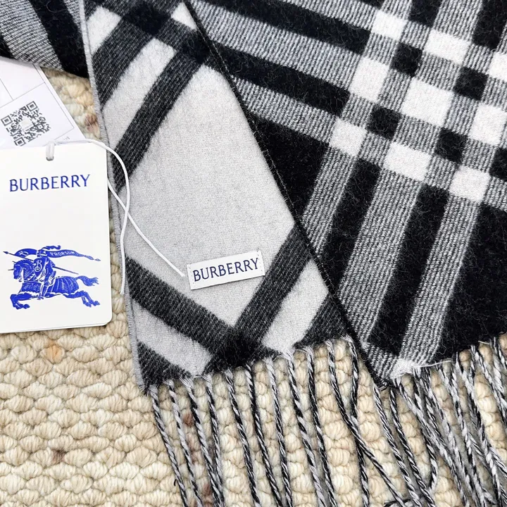 スーパーコピー バーバリー ス マフラー