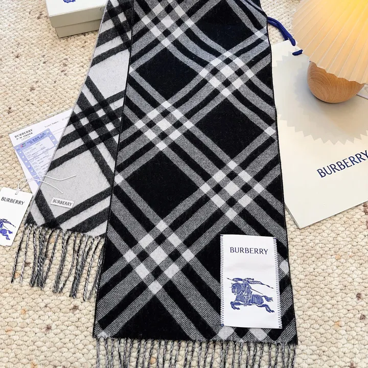 スーパーコピー バーバリー ス マフラー