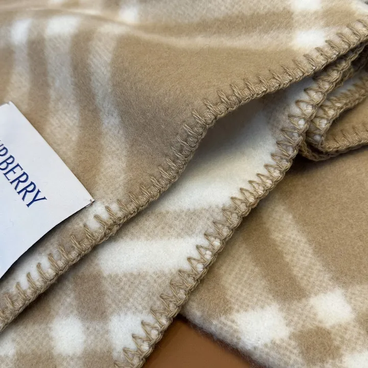 スーパーコピー バーバリー ス マフラー