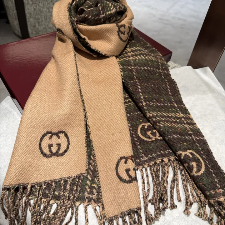 スーパーコピー グッチ マフラー