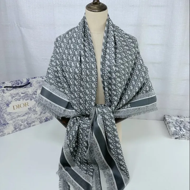 スーパーコピー ディオール マフラー