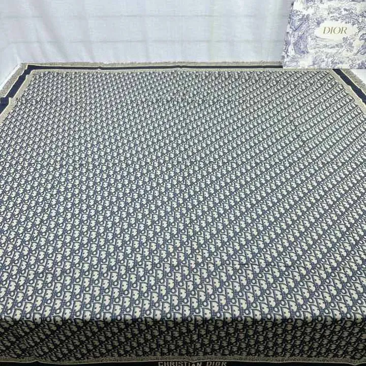 スーパーコピー ディオール マフラー