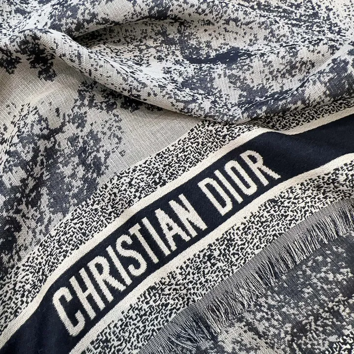 スーパーコピー ディオール マフラー