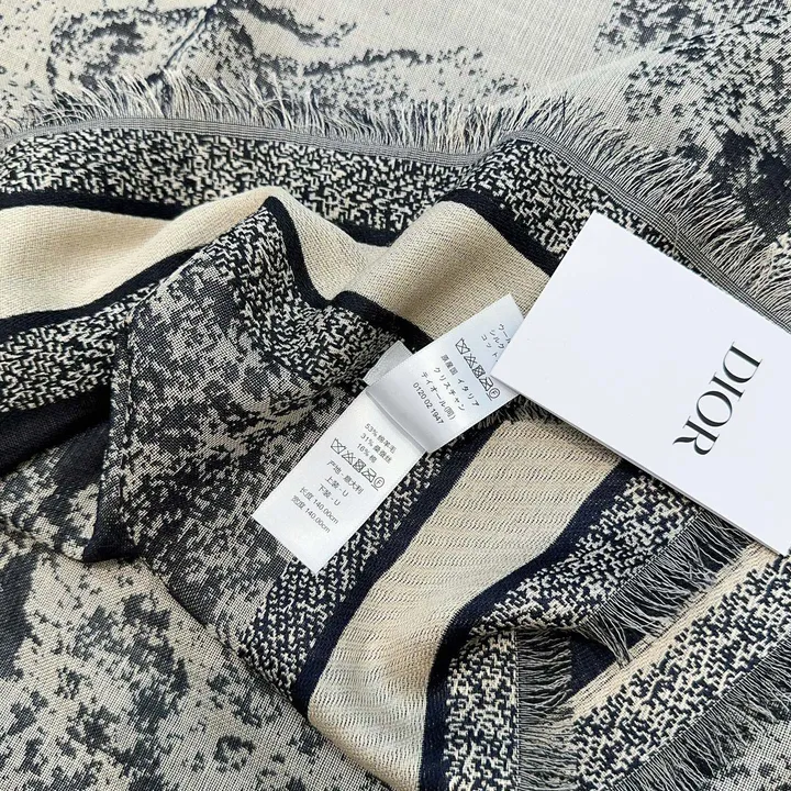 スーパーコピー ディオール マフラー