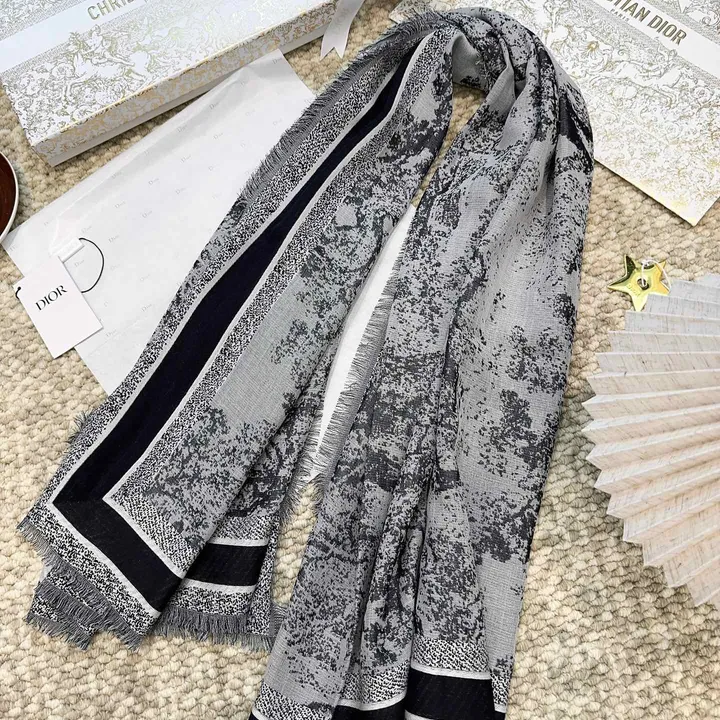 スーパーコピー ディオール マフラー