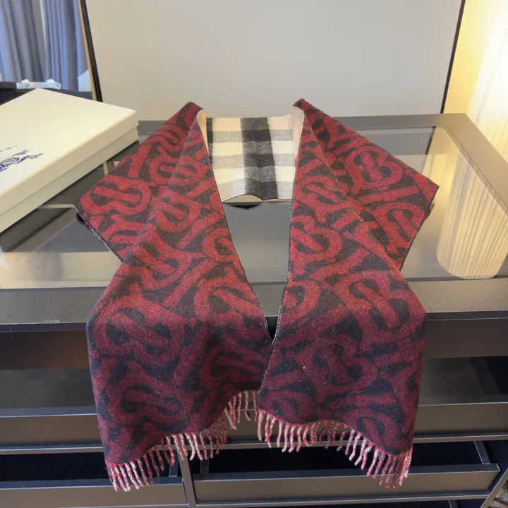 スーパーコピー バーバリー ス マフラー